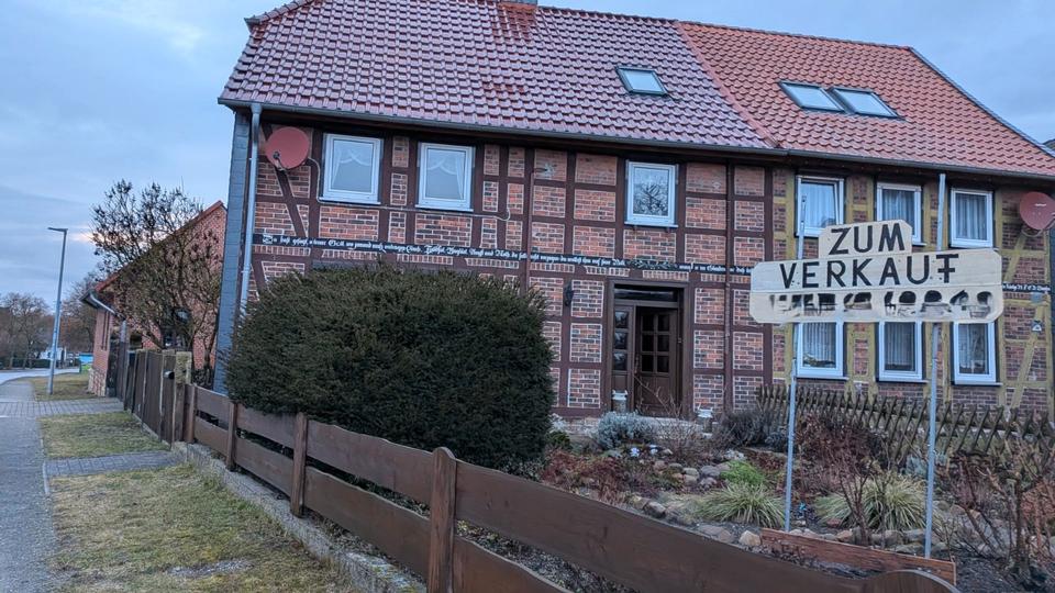 Doppelhaushälfte Calvörde Wegenstedt - 6 Zimmer, 134 m&sup2;, 179.000&euro; | Angebot:26728098