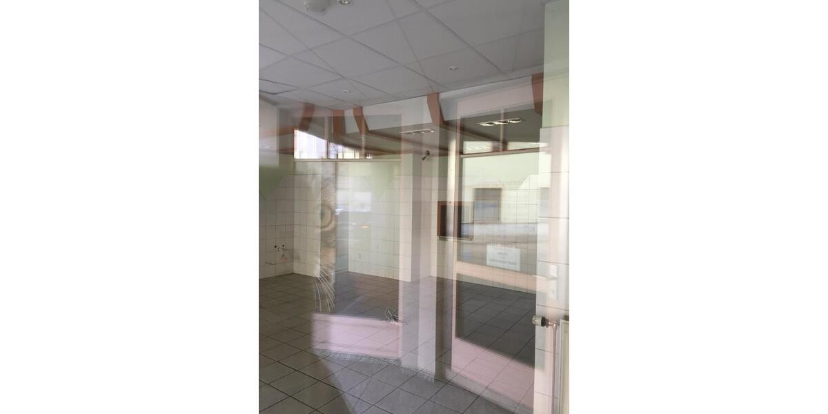 Geschäftsflächen 79,60m² und 77,38m² zimmer