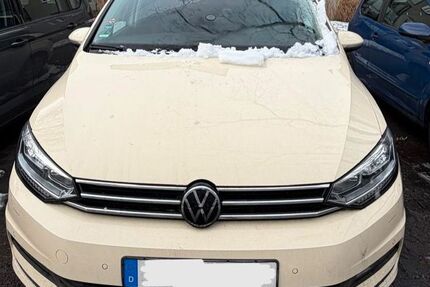 VW Touran 53.000 km 24.900 &euro; Wiesbaden 65201