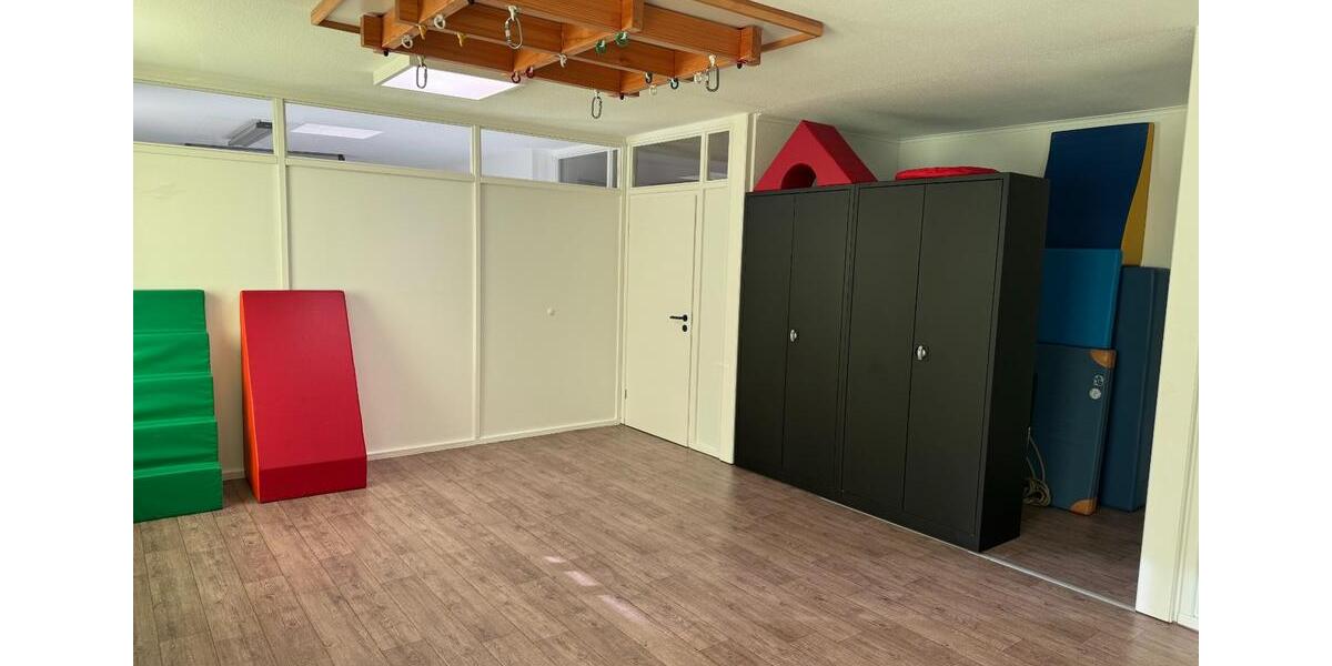 TherapieräumeRaum im Zentrum Hesel zu vermieten zimmer