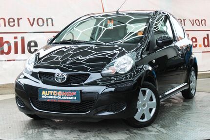 Toyota Aygo (X) 114.000 km 4.150 &euro; Mönchengladbach 41066