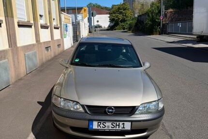 Opel Vectra 132.000 km 3.599 &euro; Wermelskirchen 42929