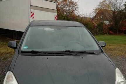 Toyota Corolla Verso 221.000 km 3.000 &euro; Medebach 59964