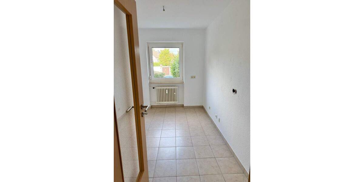 Etagenwohnung Oberasbach Kreutles - 3 Zimmer, 75 m&sup2;, 275.000&euro; | Angebot:23353692