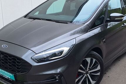 Ford S-Max 69.991 km 27.499 € Detmold 32758