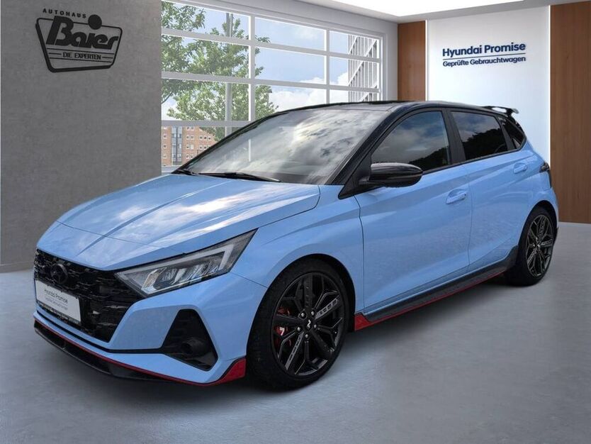 i20