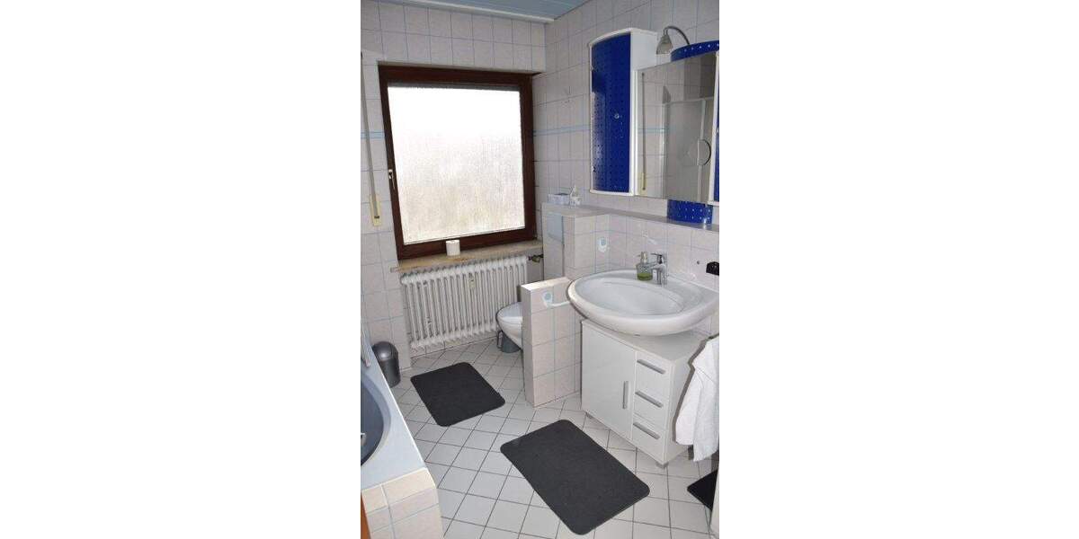 Etagenwohnung Oberasbach Altenberg - 3 Zimmer, 89 m&sup2;, 280.000&euro; | Angebot:25476130