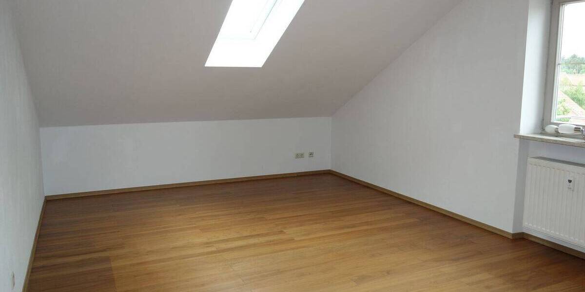 Etagenwohnung Tacherting - 2 Zimmer, 62 m&sup2;, 627&euro; | Angebot:26345283