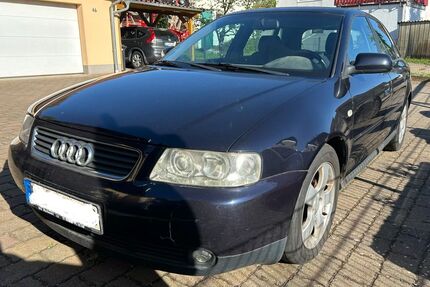 Audi A3 335.000 km 1.200 &euro; Steinwenden 66879