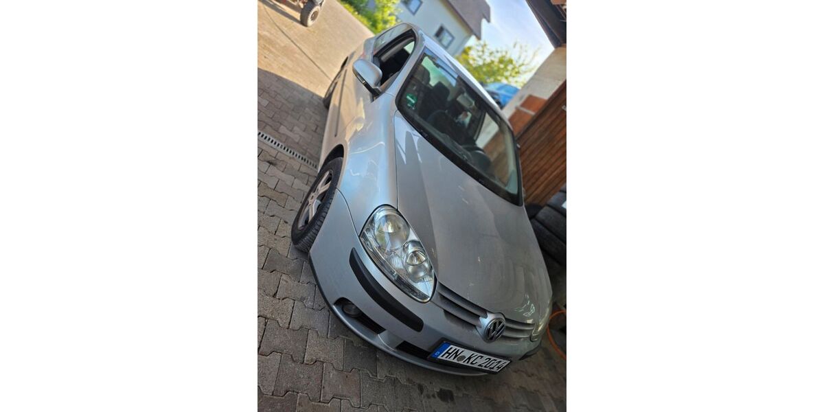 VW Golf 313.000 km 2.100 &euro; Eppingen 75031