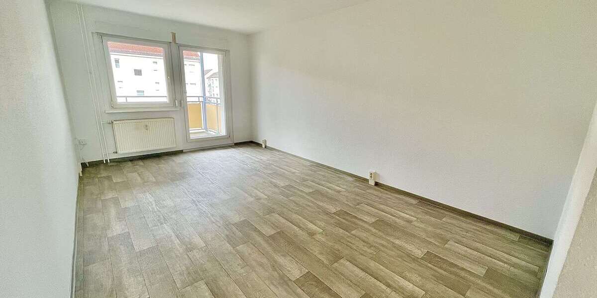 Etagenwohnung Schwarzheide - 3 Zimmer, 65 m&sup2;, 420&euro; | Angebot:26853869