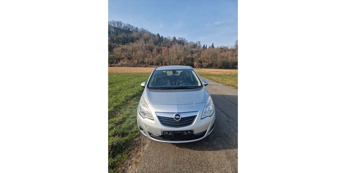 Opel Meriva 141.000 km 3.400 &euro; Rielasingen-Worblingen 78239