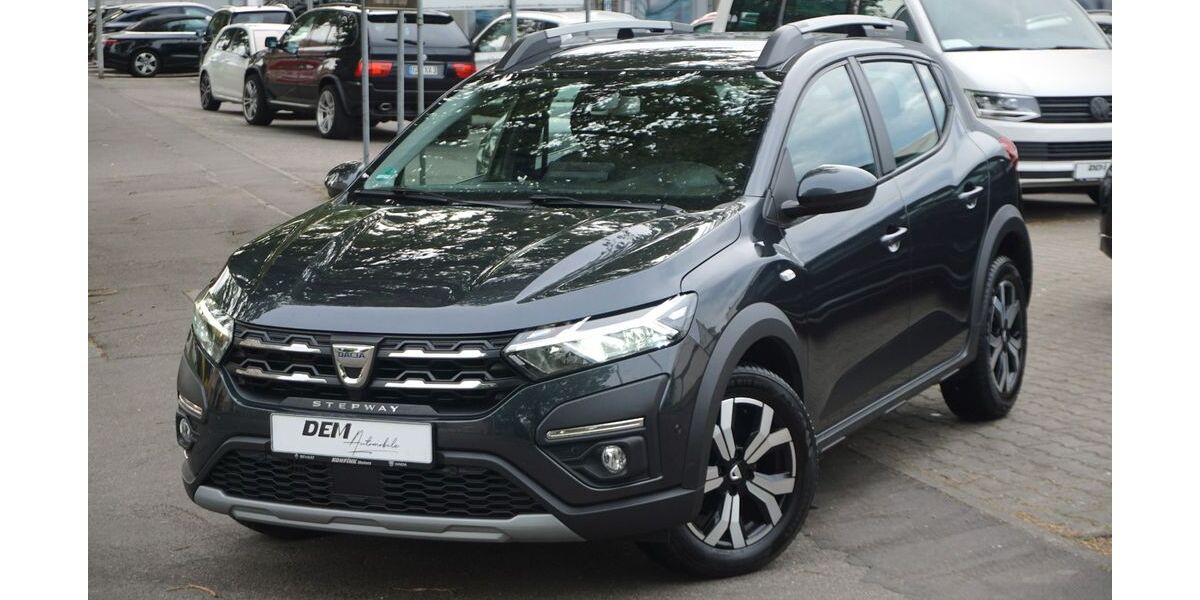 Dacia Sandero 25.000 km 14.690 &euro; Göppingen 73037