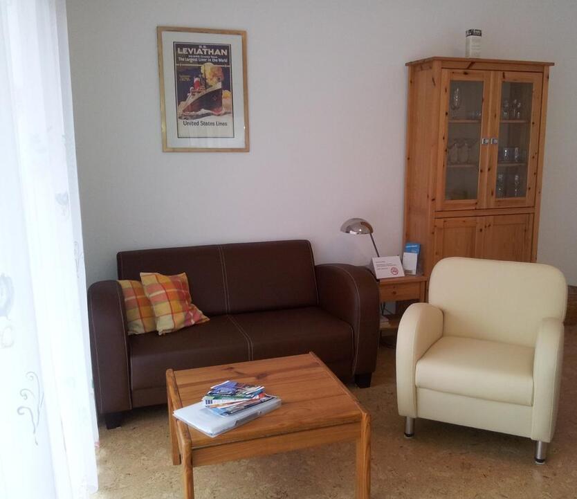1-Zimmer-Wohnung mit Balkon, möbliert, ca.40m², zentrale Lage