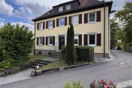 Haus Crailsheim - 5 Zimmer, 157 m&sup2;, 1.300&euro; | Angebot:26916386