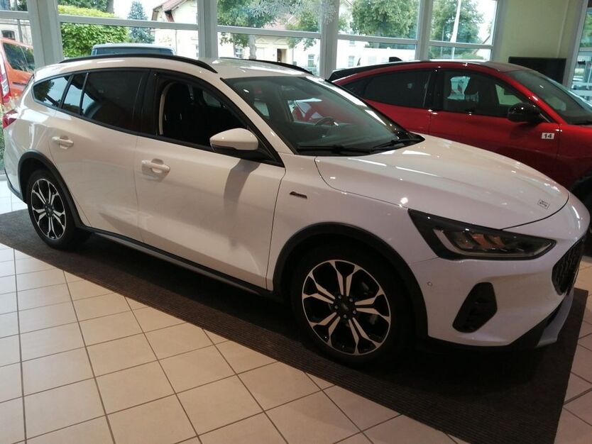 Ford Focus 30.000 km 20.500 € Dahme/Mark 15936