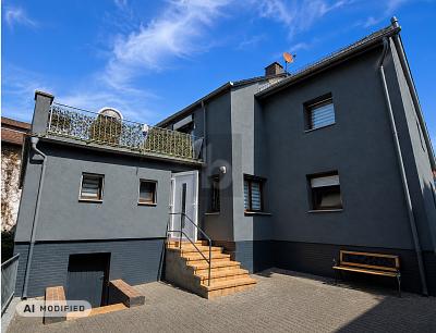 FAMILIENFREUNDLICH, MODERNISIERT IN BESTLAGE - Doppelhaushälfte Bad Camberg | Angebot:27229169