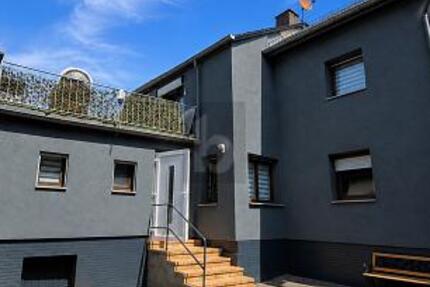 FAMILIENFREUNDLICH, MODERNISIERT IN BESTLAGE - Haus Bad Camberg | Angebot:27229169
