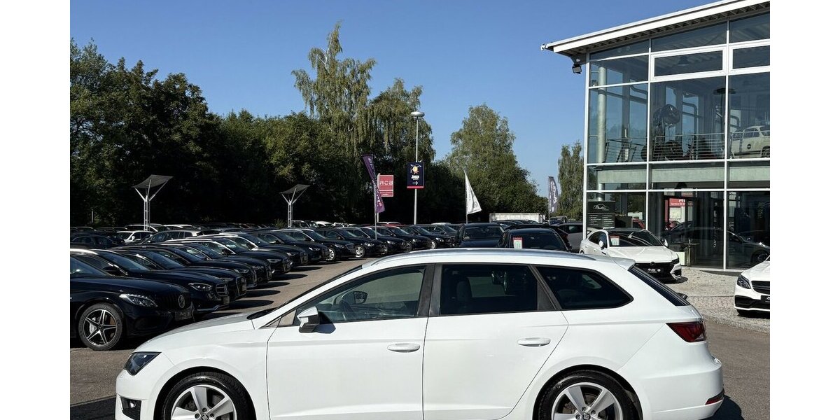 Seat Leon 1.8 ST FR NAVIGATION/SITZHEIZUNG/KLIMAx2 139.535 km 9.900 &euro; Villingen-Schwenningen 78054