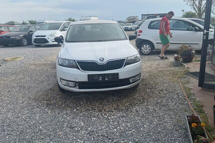 Skoda Rapid 202.000 km 2.799 &euro; Regensburg 93055