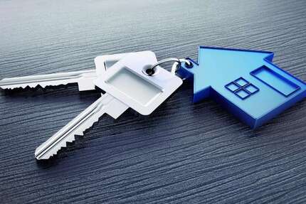 Haus zum Mieten in Marklkofen 3.150 € 190 m² 5 zimmer