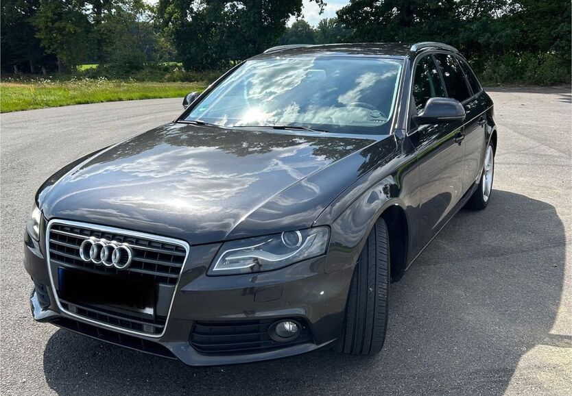 Audi A4 246.000 km 6.699 € Ahaus 48683