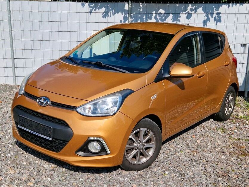 i10