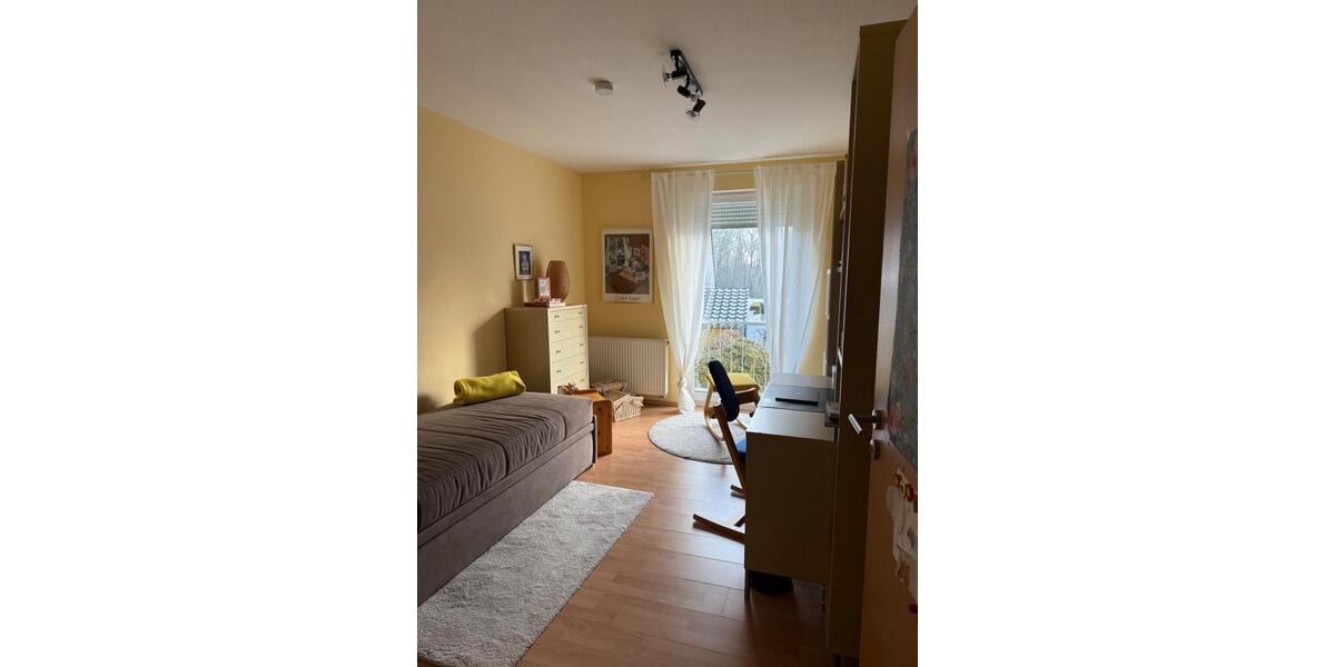 Reihenhaus Schloß Holte-Stukenbrock Stukenbrock - 5 Zimmer, 148 m&sup2;, 1.495&euro; | Angebot:25057876