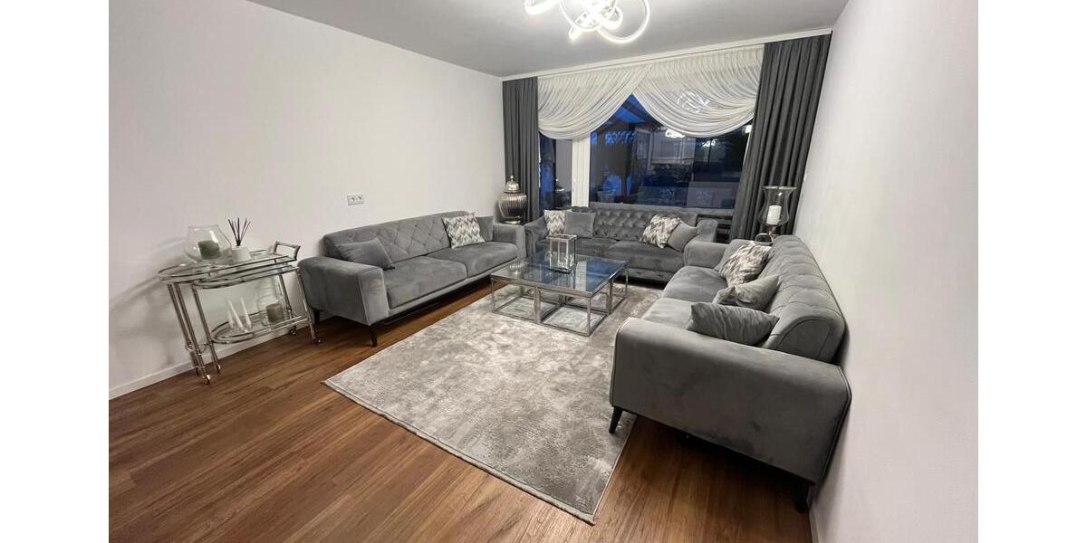 Reihenhaus Garbsen - 6 Zimmer, 180 m&sup2;, 440.000&euro; | Angebot:26979465