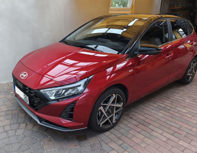 i20