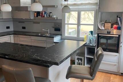 Modernisierte 4-Zimmerwohnung mit hochwertiger Einbauküche 4 zimmer