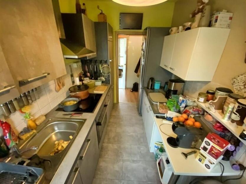 Frisch renovierte 2-Zi.-Wohnung mit Balkon in Altenburg-neu vermi zimmer