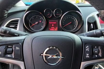 Opel Astra 175.000 km 5.895 &euro; GARBSEN 30826