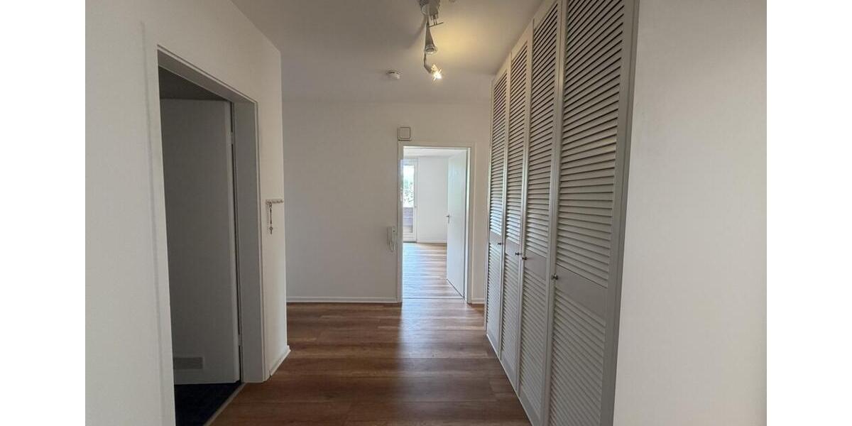 Terrassenwohnung Feldafing - 4 Zimmer, 118 m&sup2;, 1.650&euro; | Angebot:26600699