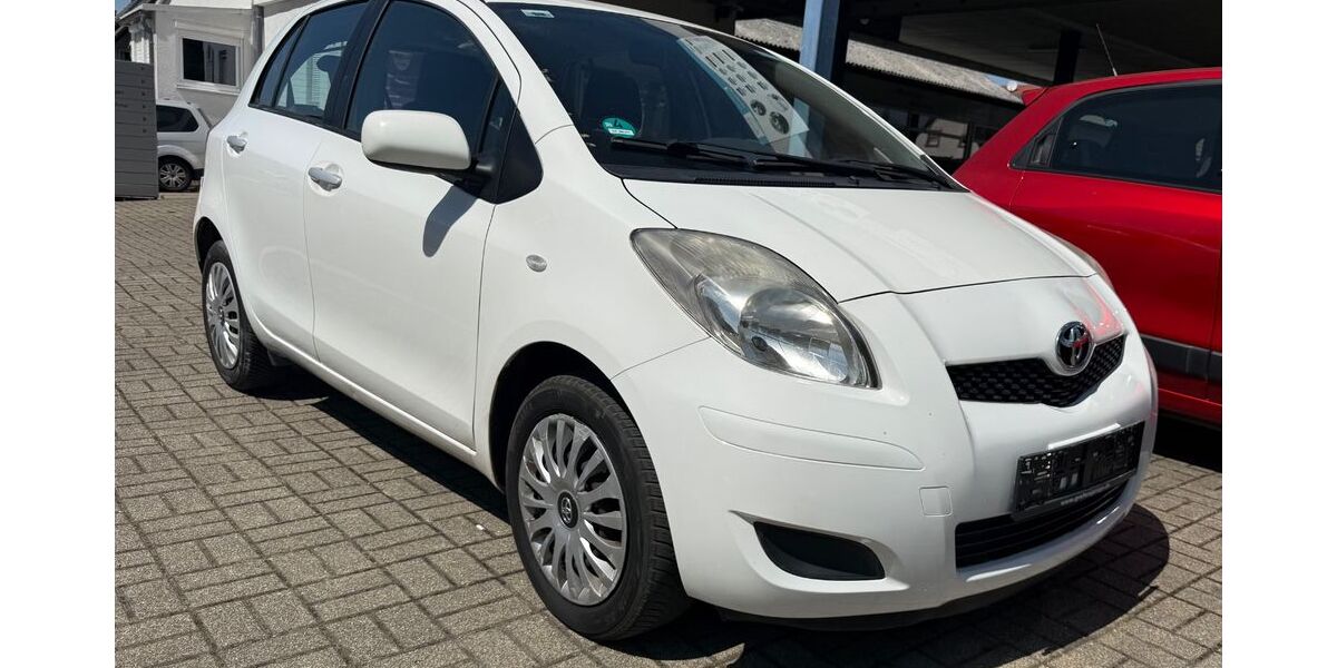 Toyota Yaris 65.000 km 4.999 &euro; Ringsheim 77975