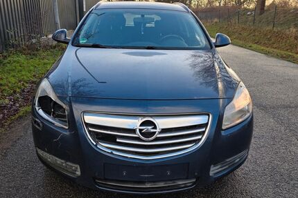 Opel Insignia 195.000 km 1.550 &euro; Westoveledingen 26810