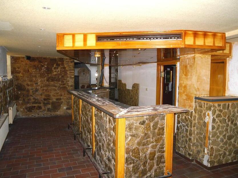 IDEAL FÜR IMBISS ODER LIEFERDIENST! Gewerbeeinheit in etablierter Altstadtlage zimmer