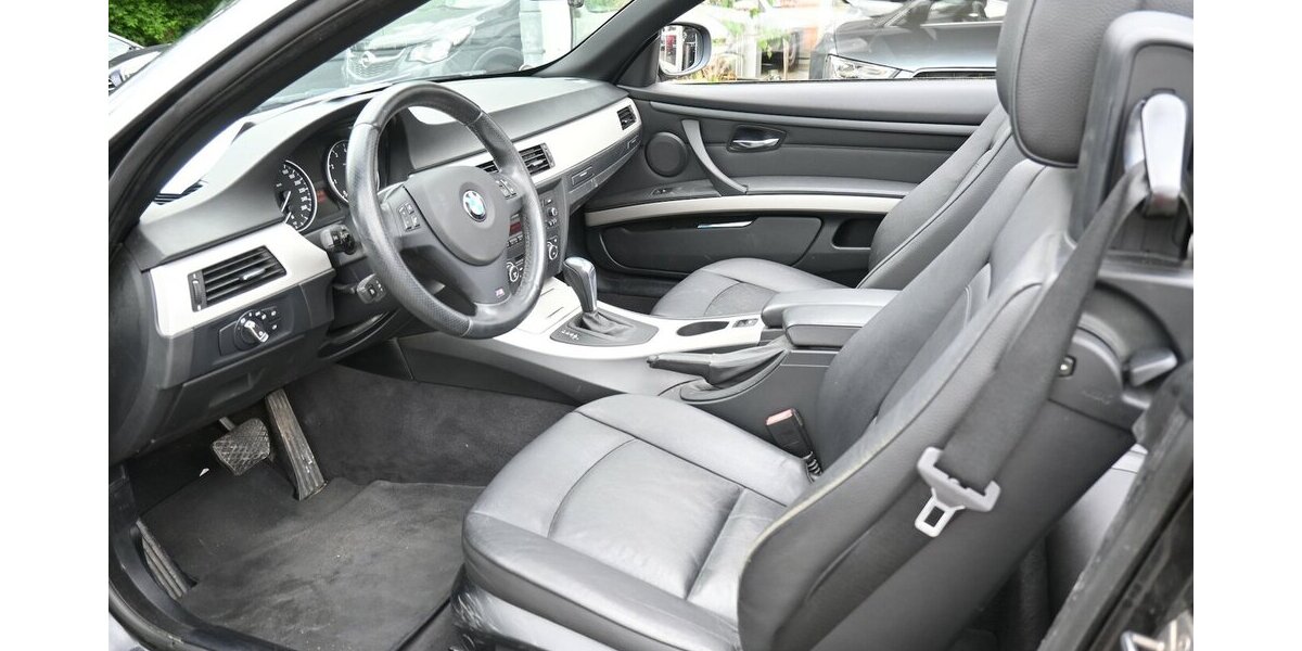BMW 320 iAut Cabrio Klimaaut Leder BiXen PDC 18Alus 106.000 km 16.500 &euro; Seevetal - Hittfeld 21218