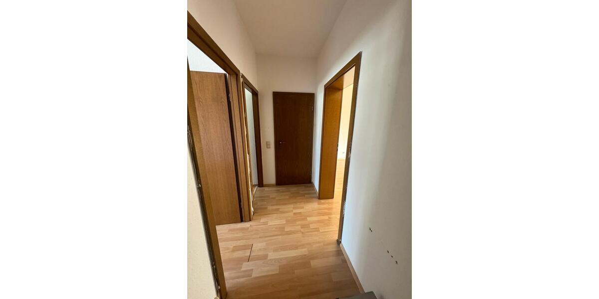Etagenwohnung Völklingen - 2 Zimmer, 50 m&sup2;, 400&euro; | Angebot:26381204