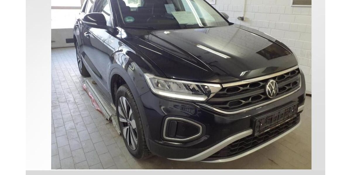 VW T-Roc 5.358 km 28.440 &euro; Bernburg 06406