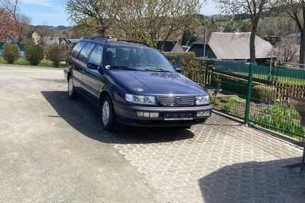 VW Passat Variant 97.529 km 2.900 &euro; Thum 09419