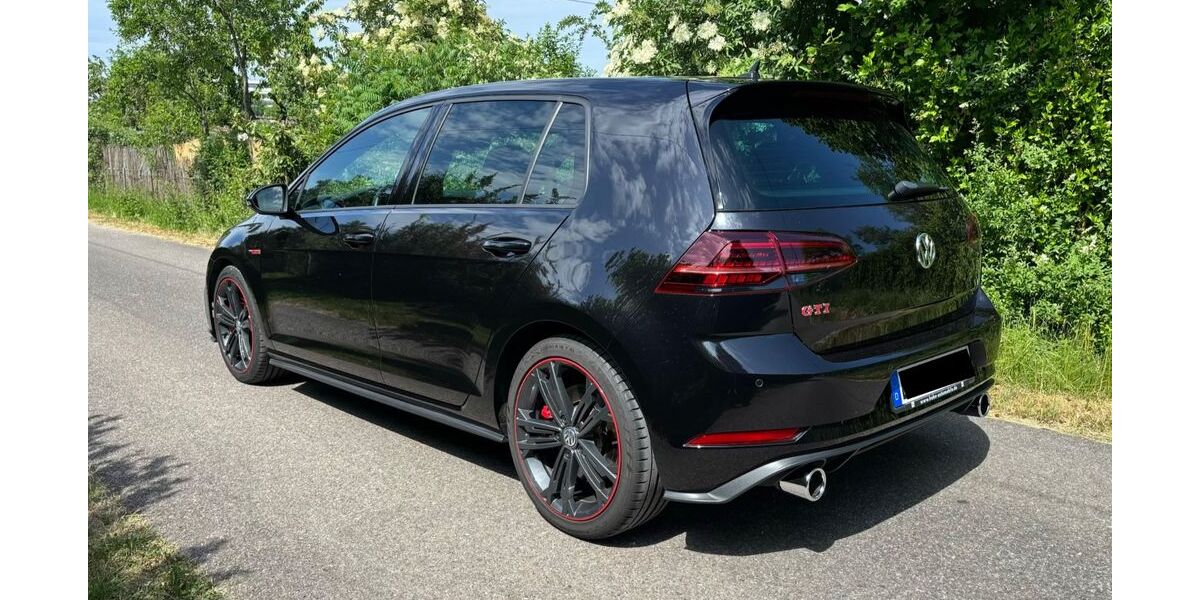 VW Golf 117.535 km 21.290 &euro; Stuttgart 70469