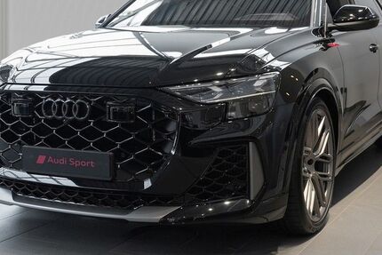 Audi RSQ8 2.500 km 156.920 &euro; Neuwied 56564