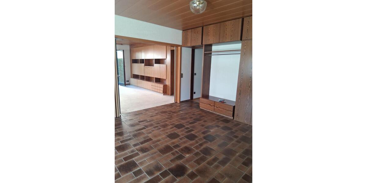 Erdgeschoßwohnung Deizisau - 4 Zimmer, 131 m&sup2;, 475.000&euro; | Angebot:26991344
