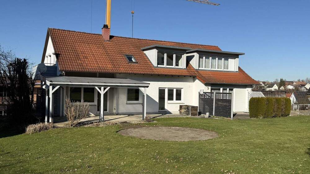 Mehrfamilienhaus, Wohnhaus Ertingen - 9 Zimmer, 208 m&sup2;, 399.000&euro; | Angebot:25701176
