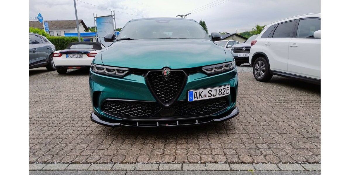 Alfa Romeo Tonale 1,3 Veloce Plug-In-Hybrid AWD NAVI/LED 23.985 km 30.500 &euro; Höchstenbach 57629