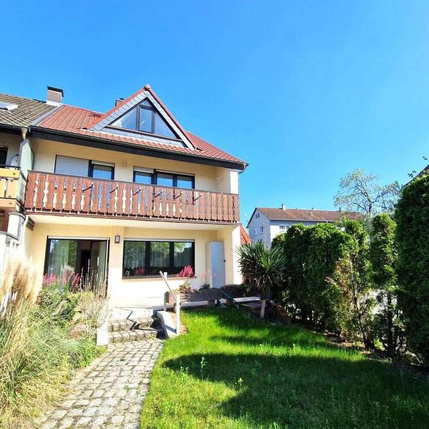 Haus zum Mieten in Mannheim 2.100 € 182 m²