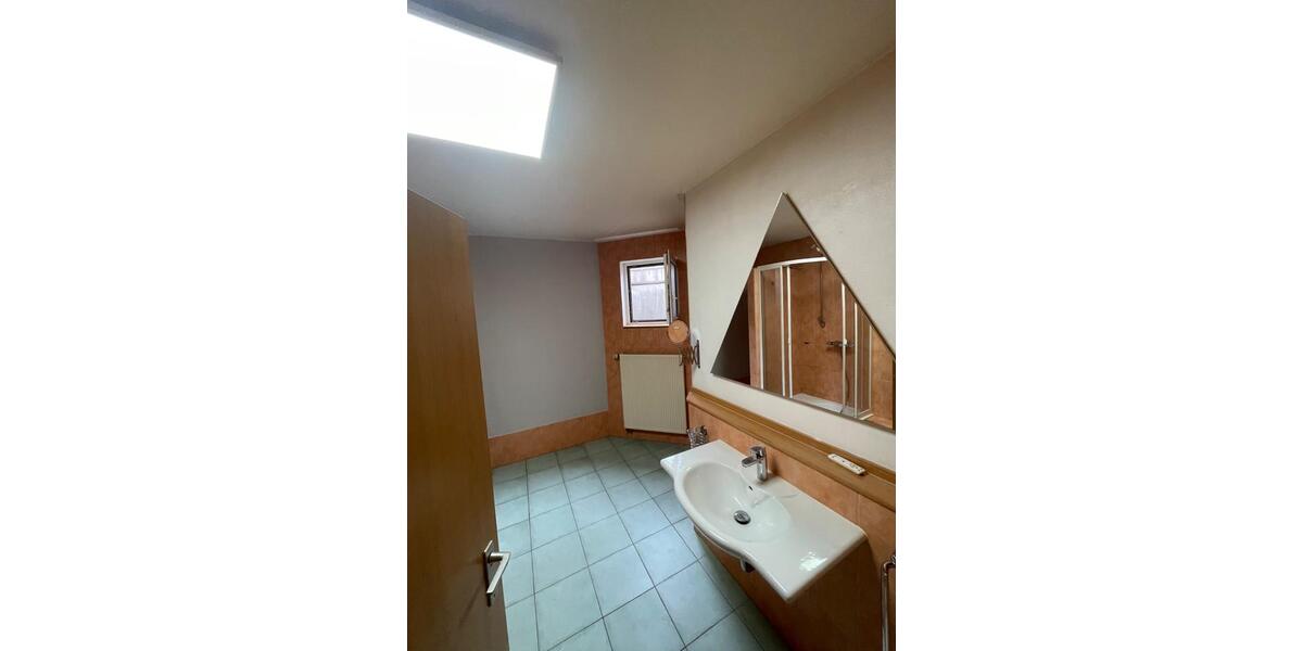 Etagenwohnung Saarwellingen - 2 Zimmer, 63 m&sup2;, 560&euro; | Angebot:26413148