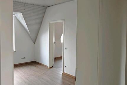 Wohnung Mülheim an der Ruhr Heißen - 3.5 Zimmer, 83 m&sup2;, 1.700&euro; | Angebot:25047254