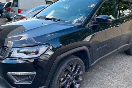 Jeep Compass 71.000 km 17.890 &euro; Neuruppin 16816